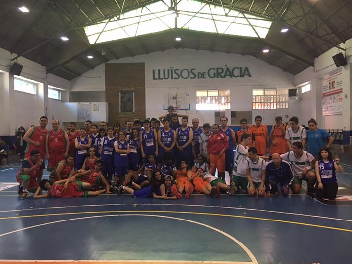 Lluïsos de Gràcia-acidH, ganadores del V torneo Stiga de básquet adaptado Sant Jordi